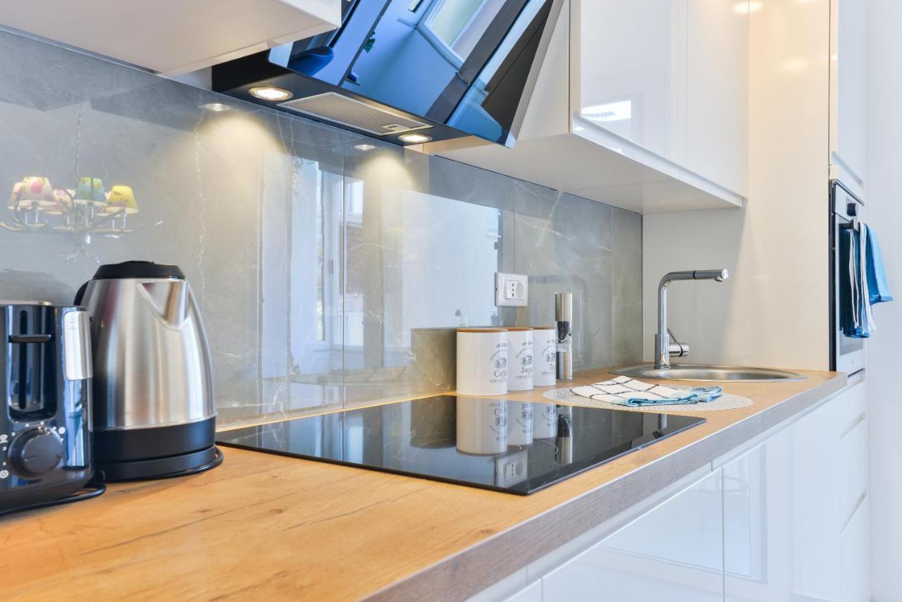 Pia Apartment *